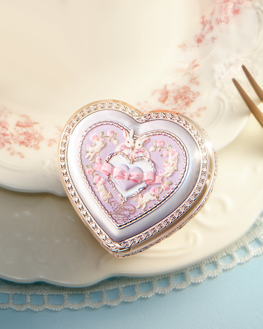 Bunny Garden Embossed Blush Image 27
