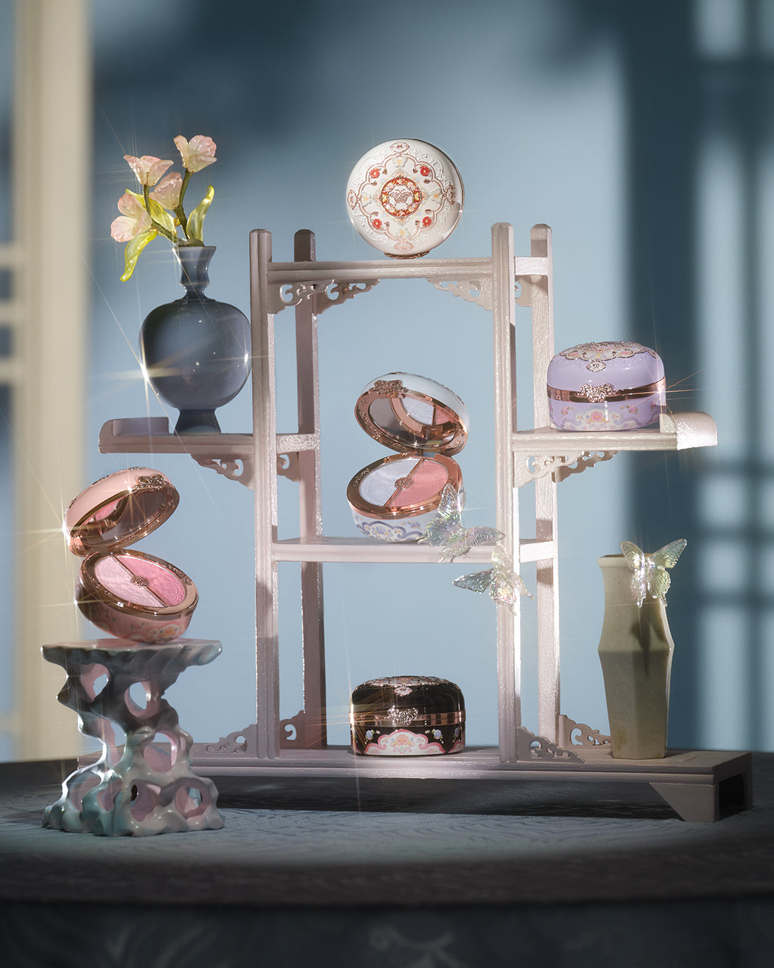 Butterfly Cloud Collar Rouge Box Highlighting & Blush Duo Powder Image 8