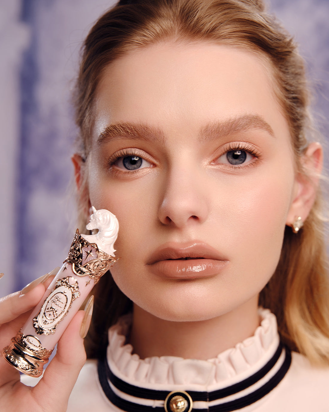 Knight Unicorn Glazed Lipstick Image 14