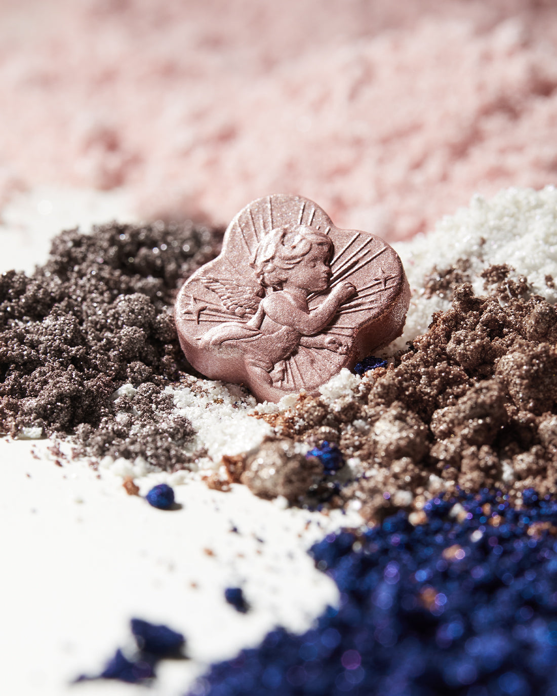 Little Angel 9-Color Eyeshadow Palette Image 2