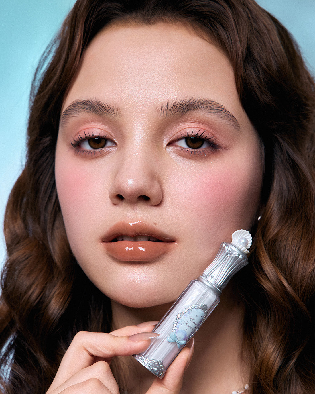 Shell's Jewel Nourishing Lip Glaze Image 51