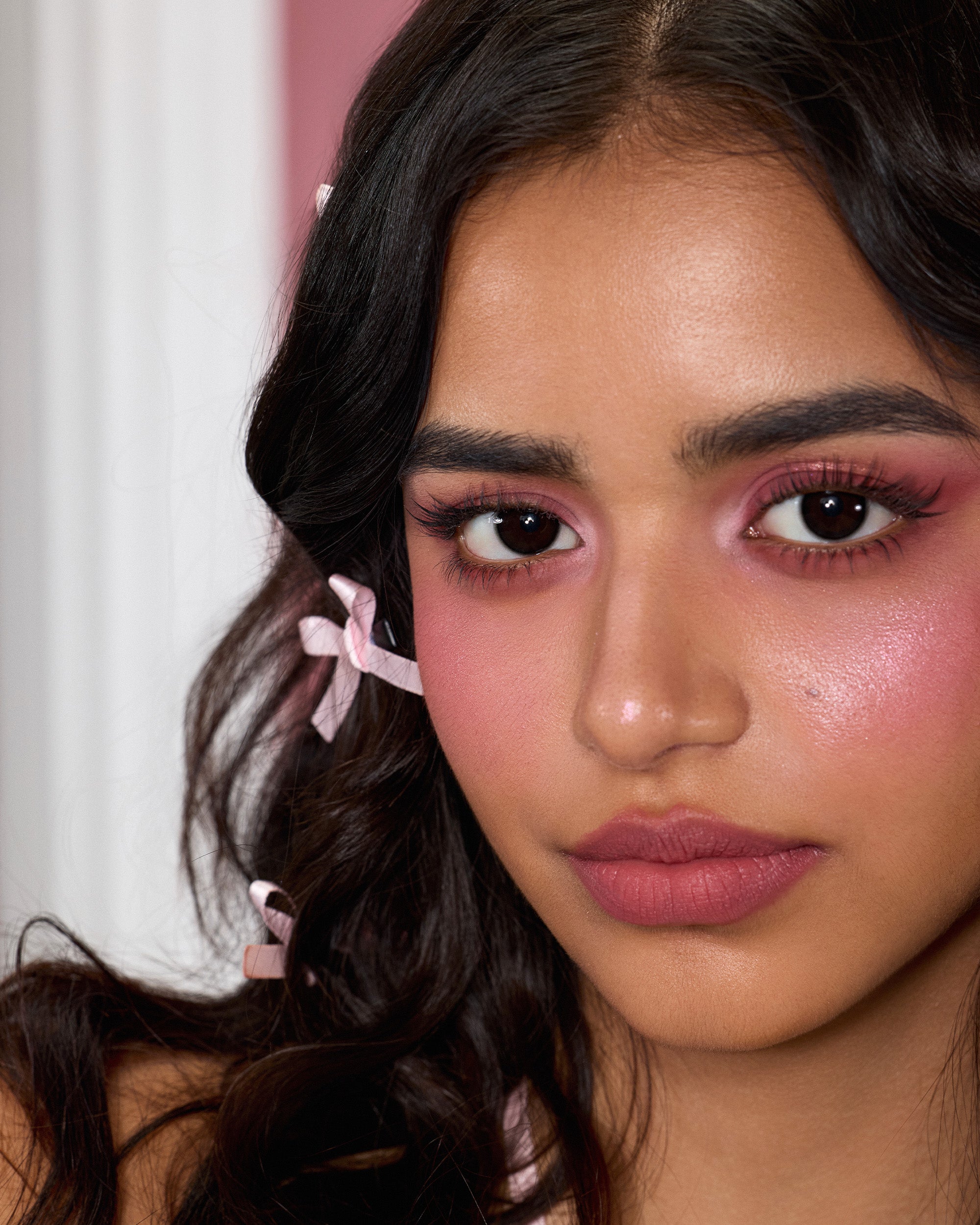 Strawberry Cupid Makeup Palette Image 9