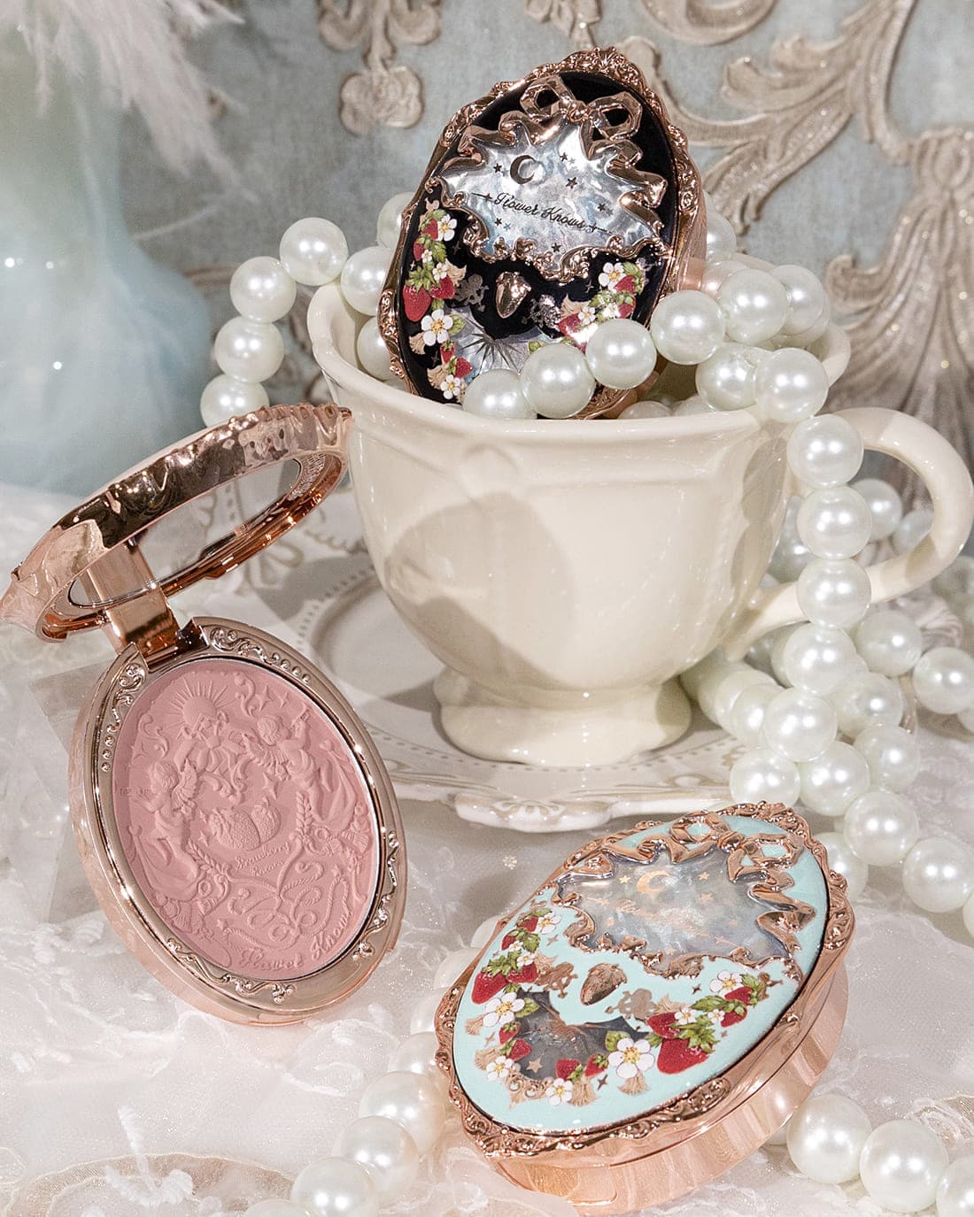 Strawberry Rococo Embossed Blush Image 21