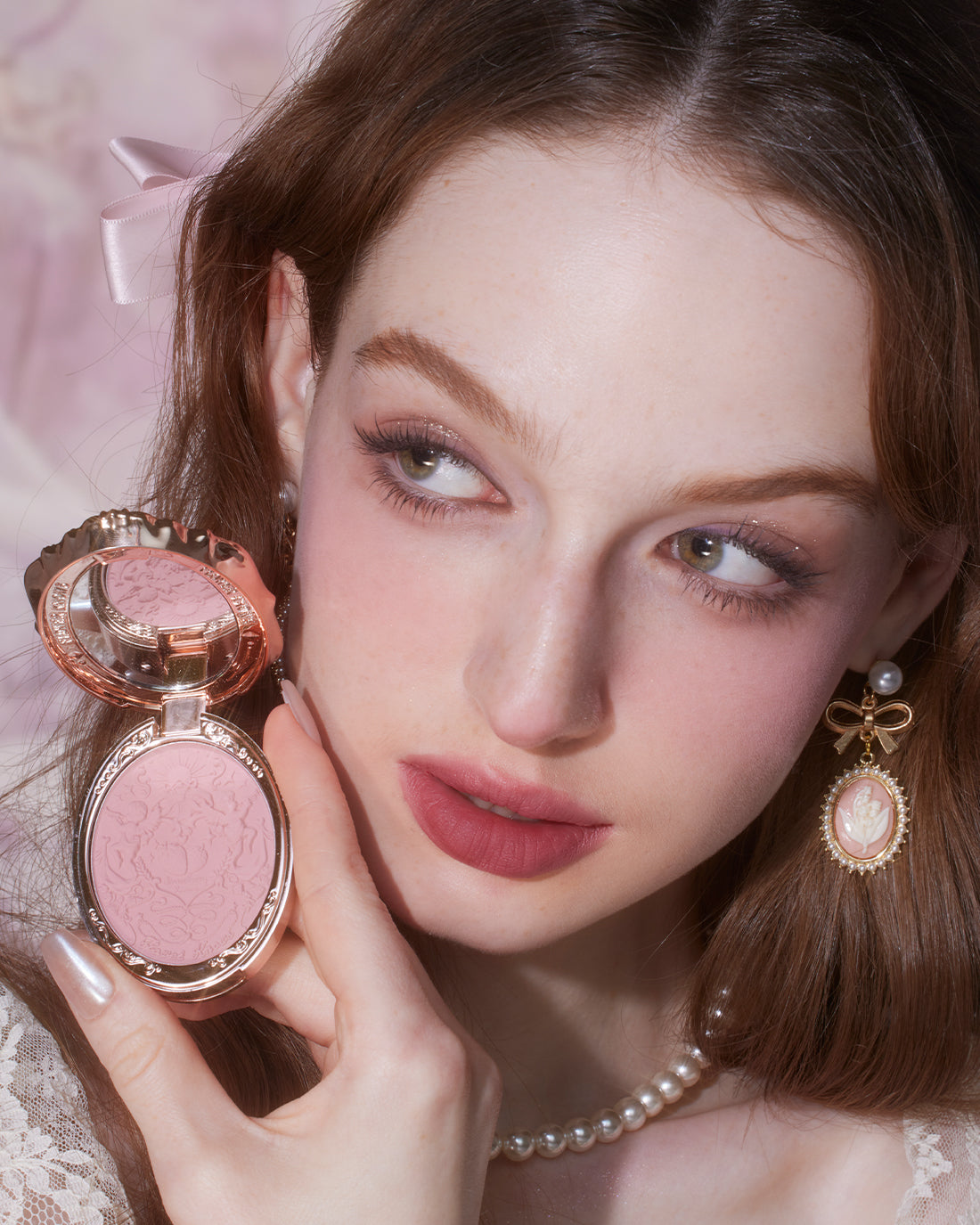 Strawberry Rococo Embossed Blush Image 9