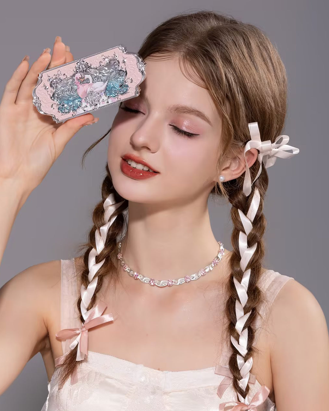 Swan Ballet Six-Color Makeup Palette Image 20